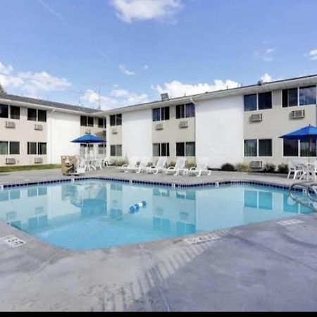Hilltop Hotel Idaho Falls Extérieur photo